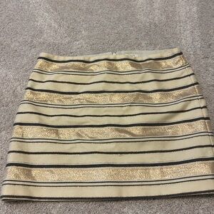 GUC holiday skirt